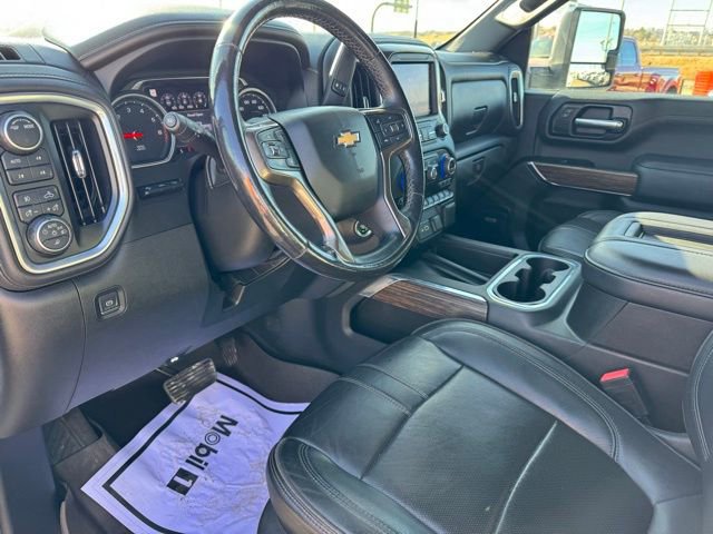 Used 2022 Chevrolet Silverado 3500 High Country w/ Technology Package image 14