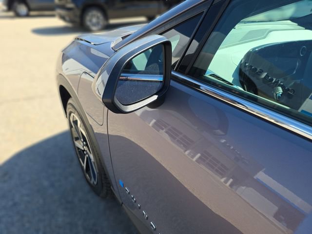 New 2026 Chevrolet Equinox EV LT AWD/4WD image 25