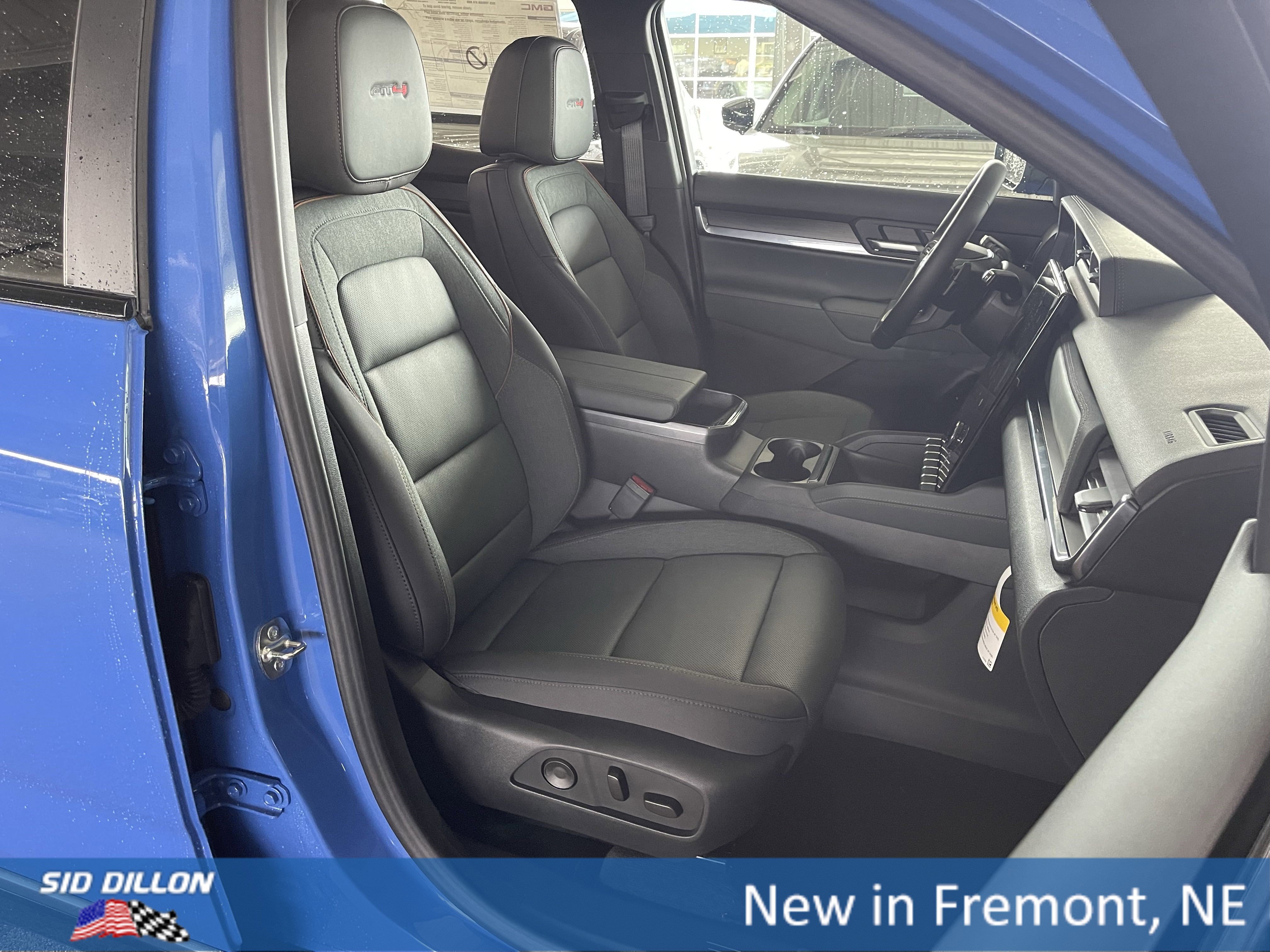 New 2026 GMC Terrain AT4 w/ Convenience Package III image 10