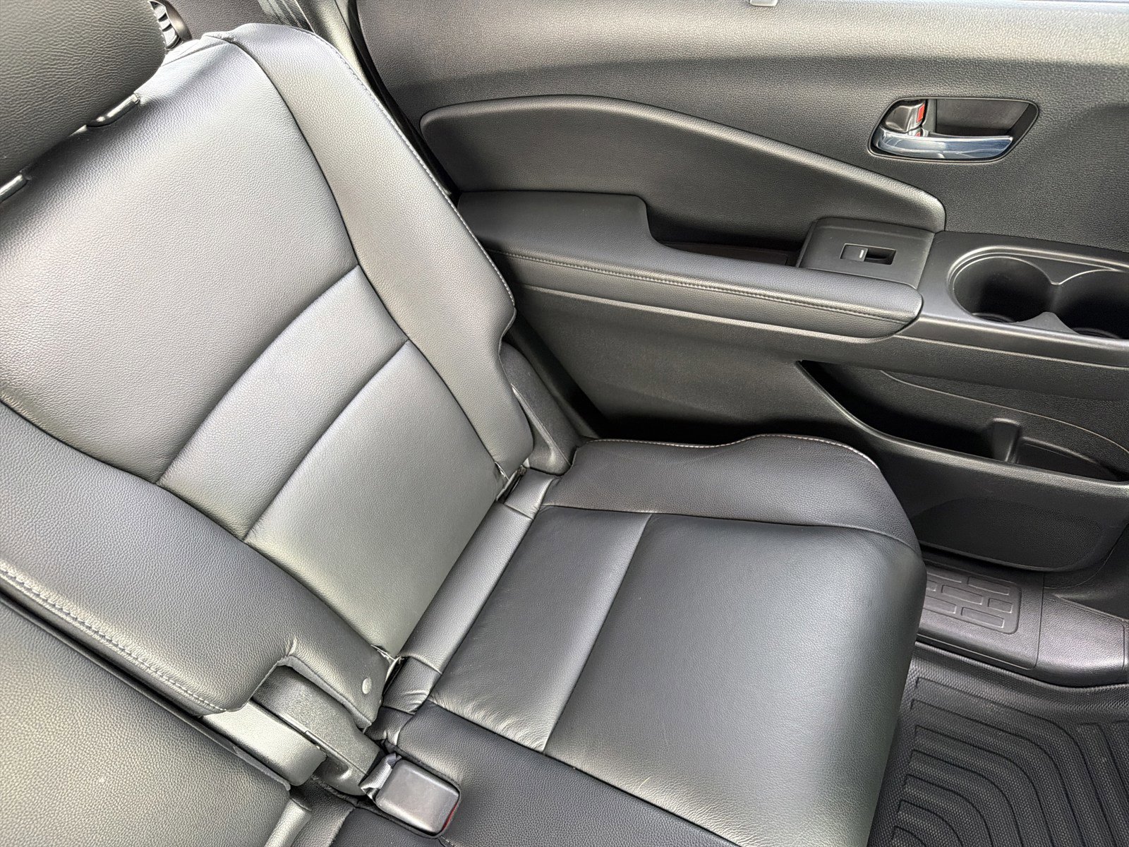 Used 2021 Honda Pilot Special Edition image 14