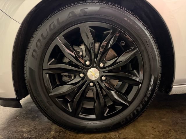 Used 2020 Chevrolet Malibu LT FWD image 10