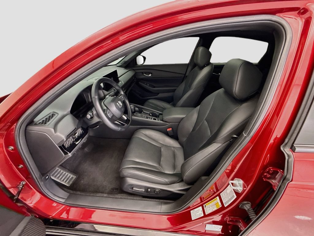 Used 2024 Honda Accord Sport image 17