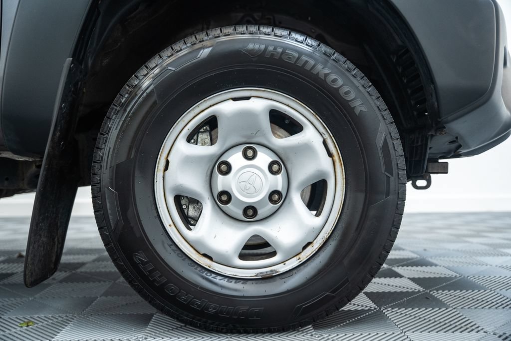 Used 2014 Toyota Tacoma PreRunner w/ Convenience Package RWD image 17