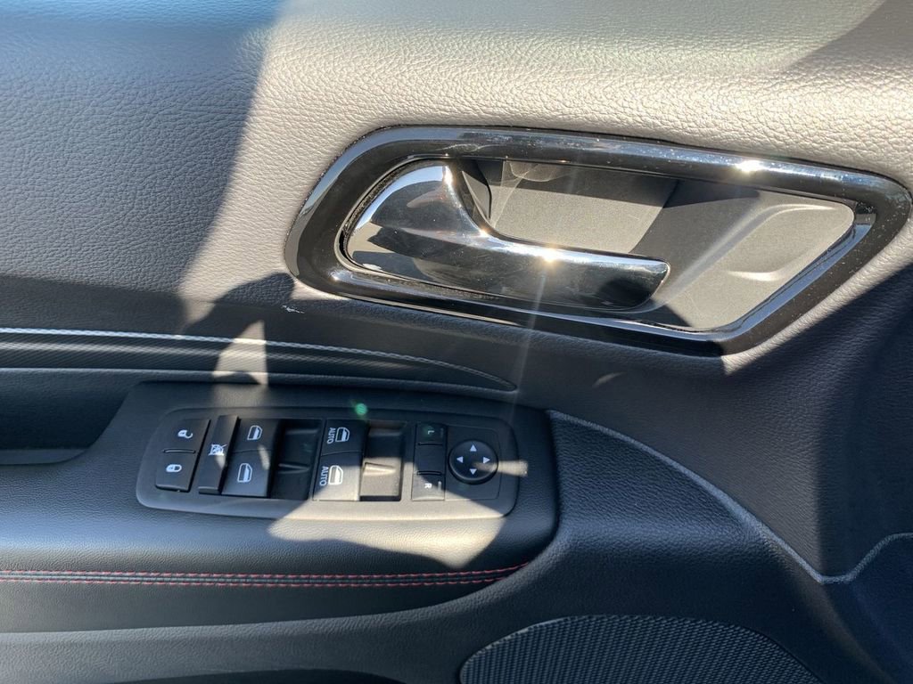 Used 2026 Dodge Durango GT image 12