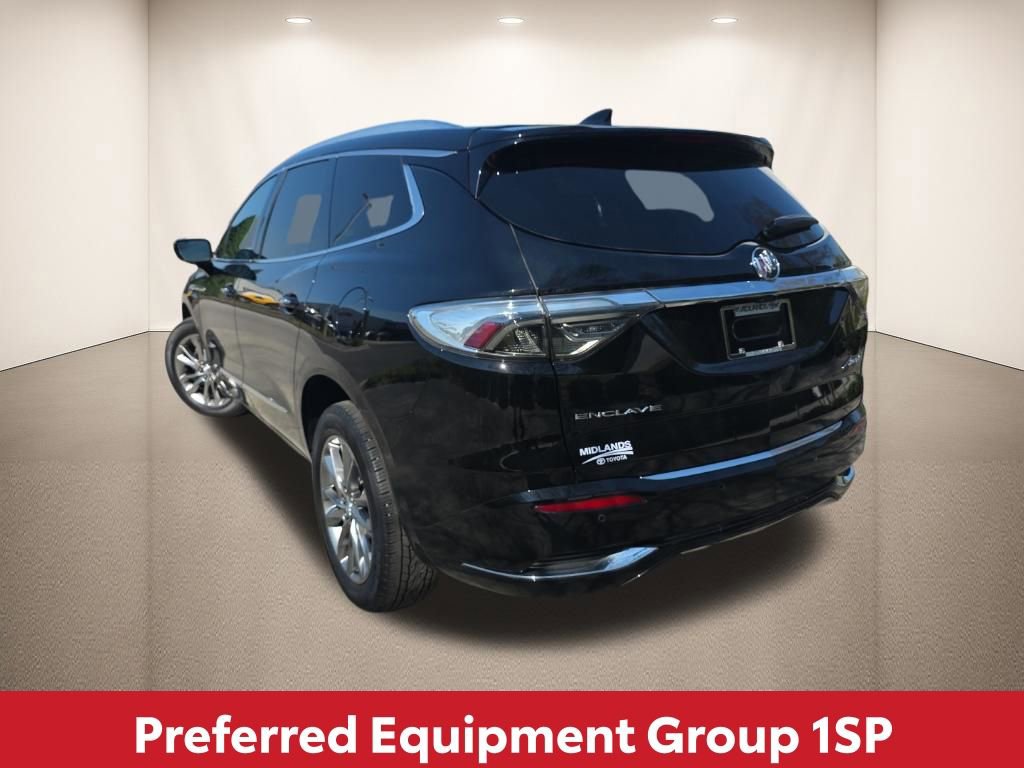 Used 2024 Buick Enclave Avenir w/ Avenir Technology Package image 6