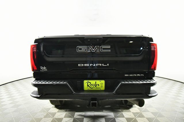 Used 2024 GMC Sierra 3500 Denali Ultimate image 12