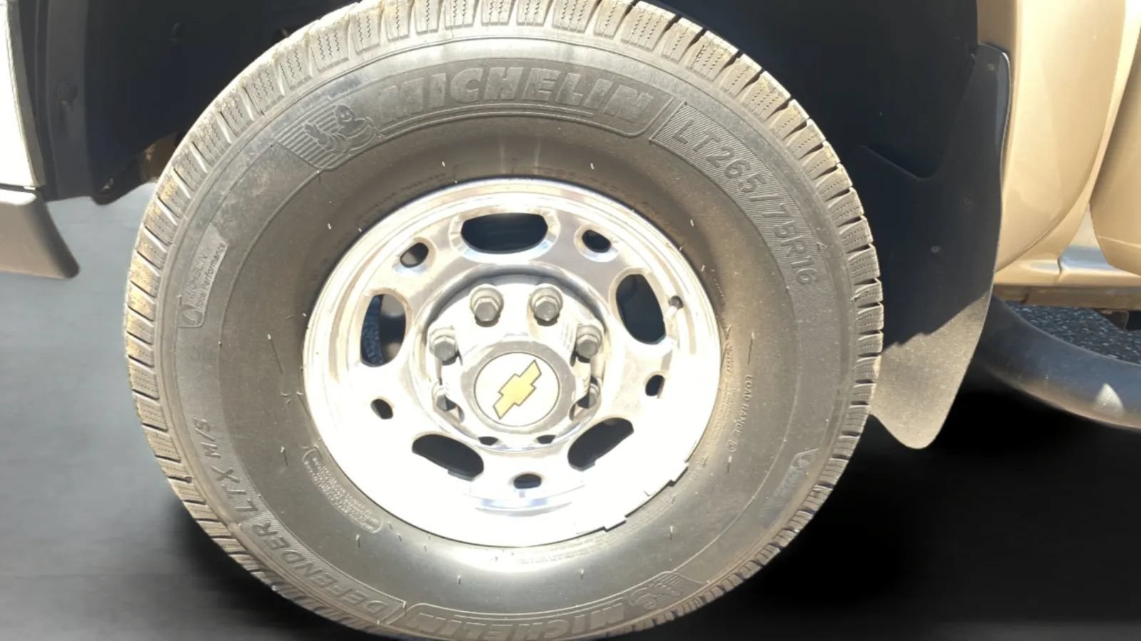 Used 2004 Chevrolet Silverado 2500 LT RWD image 40