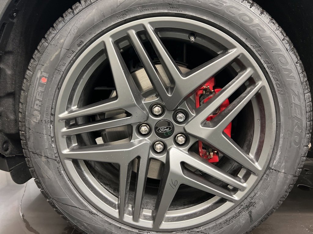 New 2026 Ford Explorer ST w/ Sun And Sound Package image 7