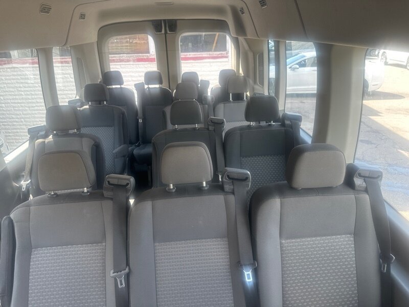 Used 2021 Ford Transit 350 XLT RWD image 31