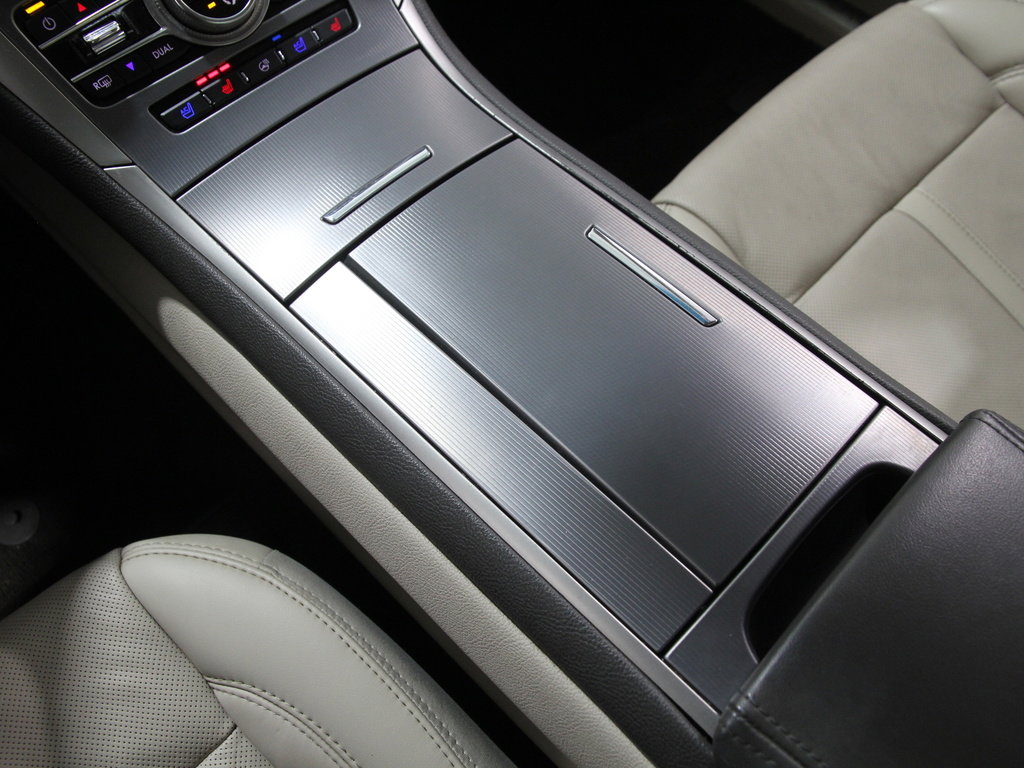 Used 2020 Lincoln MKZ Reserve w/ Elements Package image 16