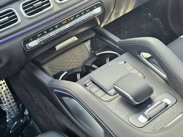 New 2026 Mercedes-Benz GLS 580 4MATIC image 33