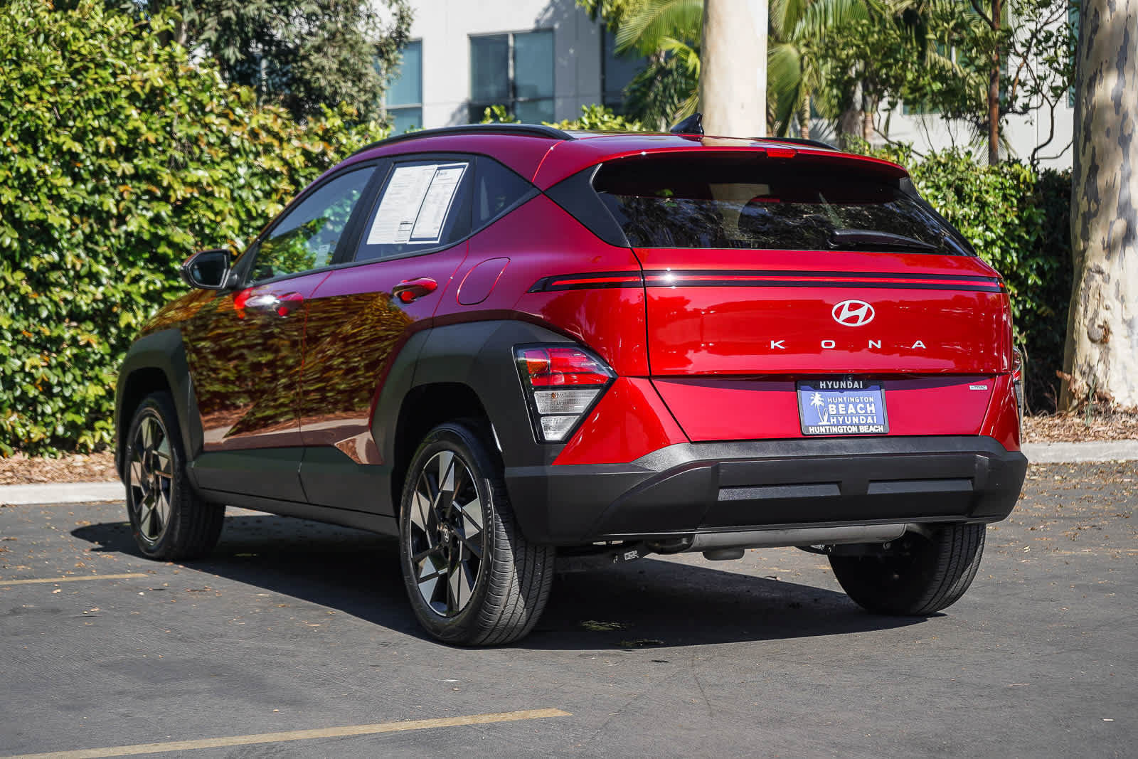 Used 2024 Hyundai Kona SEL w/ Convenience Package AWD/4WD image 4
