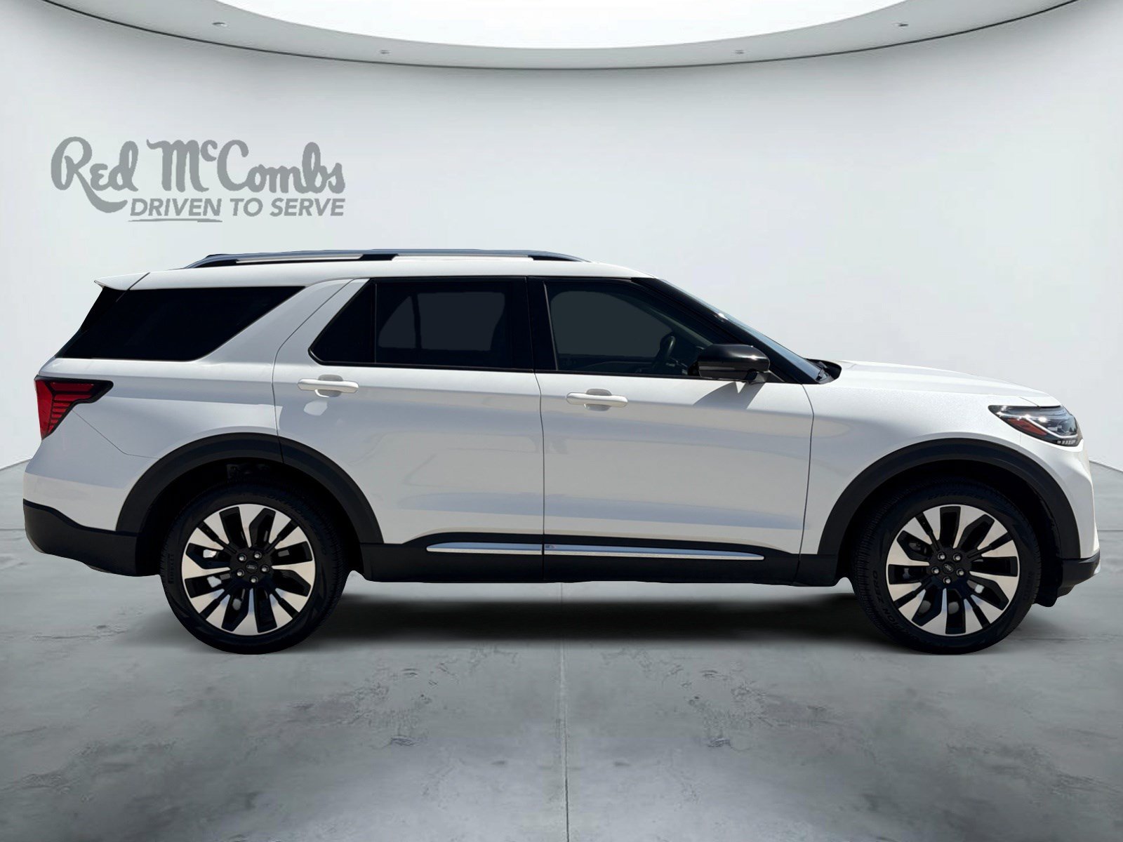Used 2025 Ford Explorer Platinum w/ LUX Leather Package AWD/4WD image 4