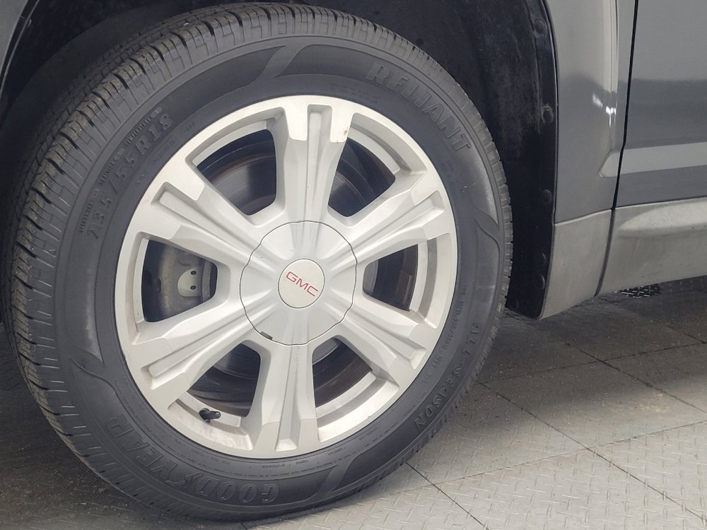 Used 2017 GMC Terrain SLE FWD image 31
