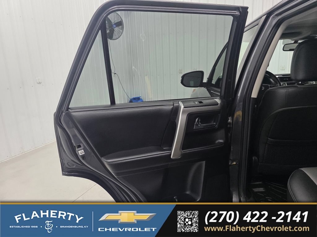 Used 2015 Toyota 4Runner SR5 Premium AWD/4WD image 10