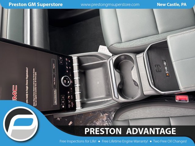 New 2026 GMC Terrain AT4 w/ Convenience Package III image 11