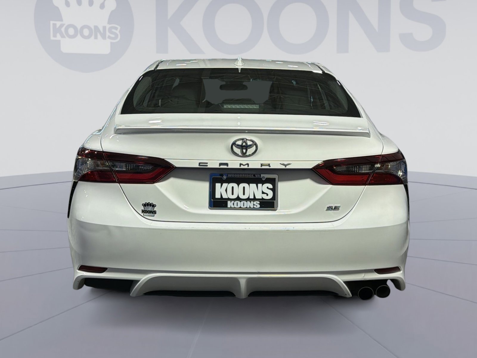 Used 2023 Toyota Camry SE FWD image 5