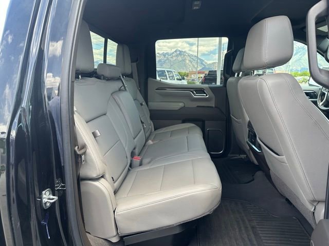 Certified 2022 Chevrolet Silverado 1500 LTZ w/ Technology Package AWD/4WD image 14