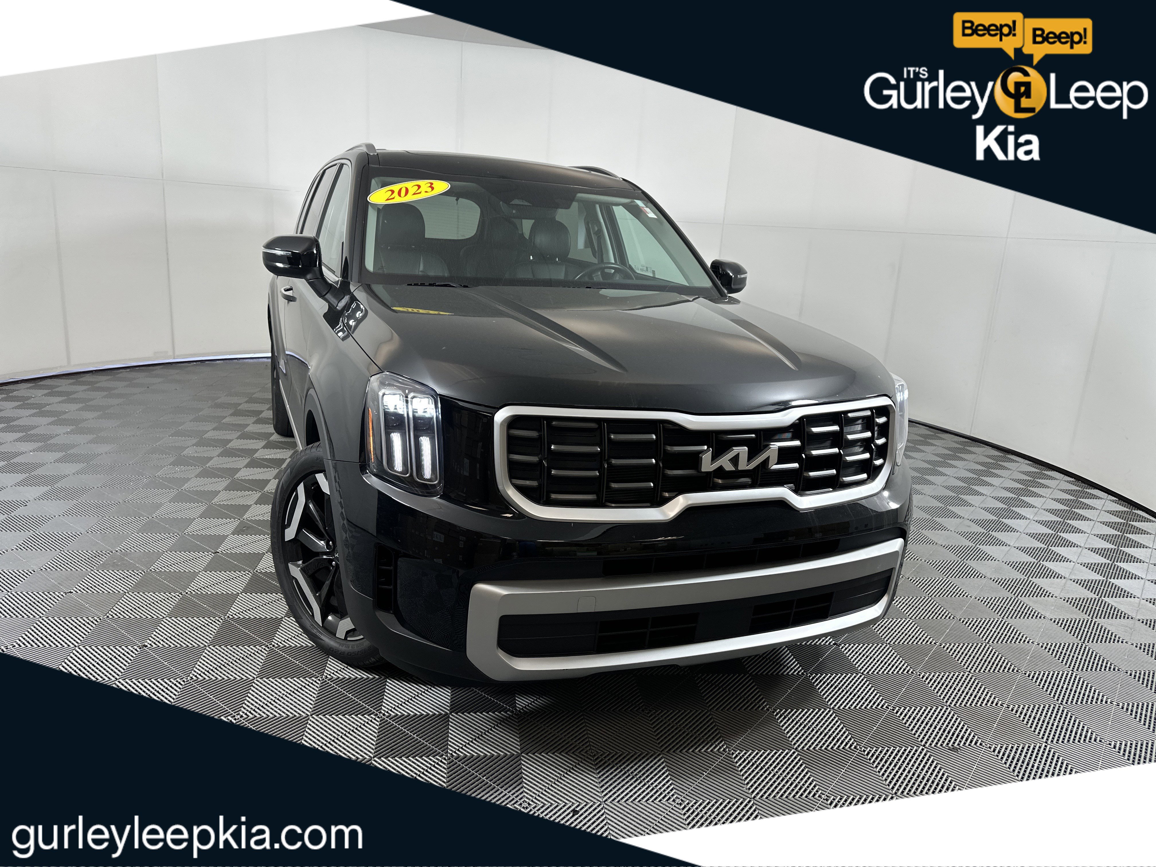 Used 2023 Kia Telluride S w/ S Sunroof Package