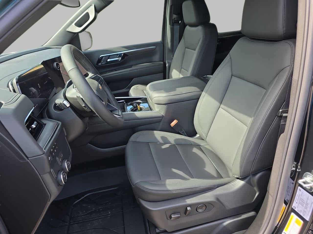 New 2026 Chevrolet Suburban LT w/ Comfort Package image 20