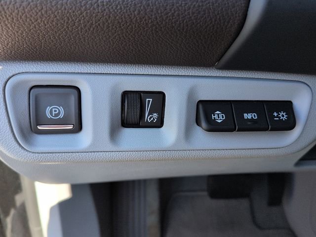 Used 2023 GMC Acadia SLT w/ Technology Package image 20