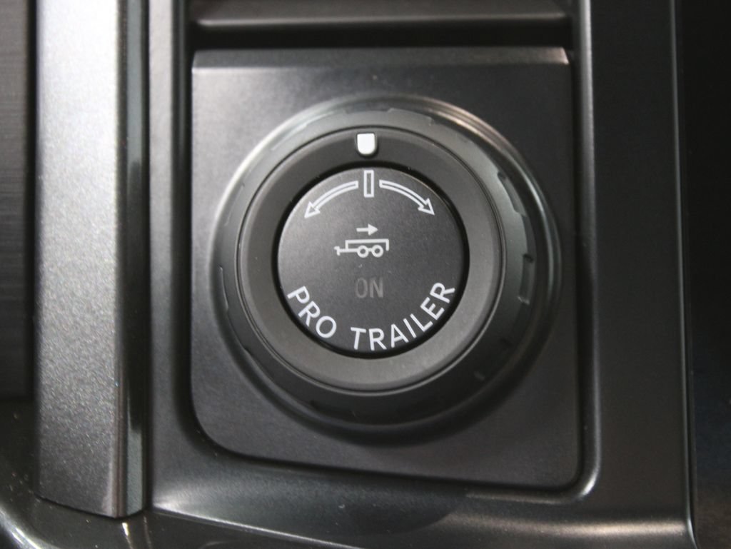Used 2022 Ford F150 XLT w/ Equipment Group 302A High AWD/4WD image 57