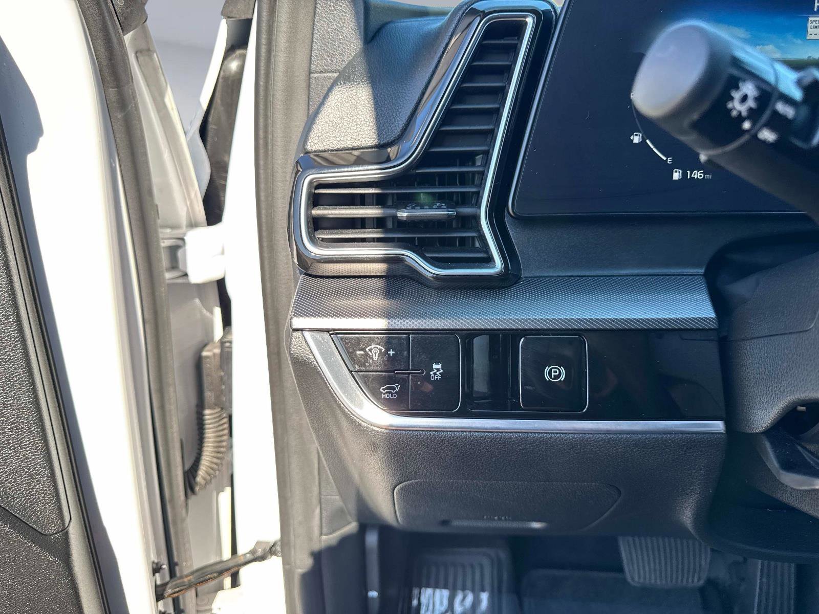 Used 2023 Kia Sportage SX image 35