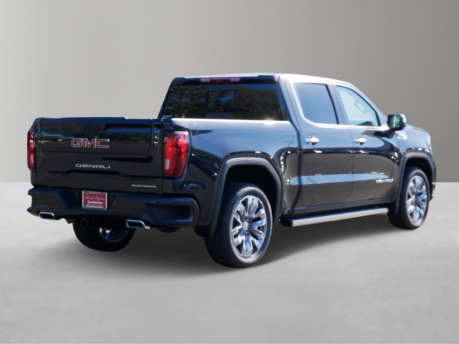 New 2026 GMC Sierra 1500 Denali w/ Denali Reserve Package image 3