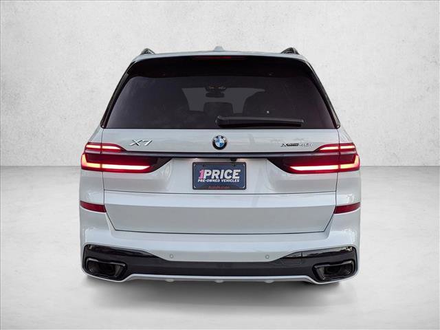 Used 2024 BMW X7 xDrive40i w/ M Sport Package AWD/4WD image 7