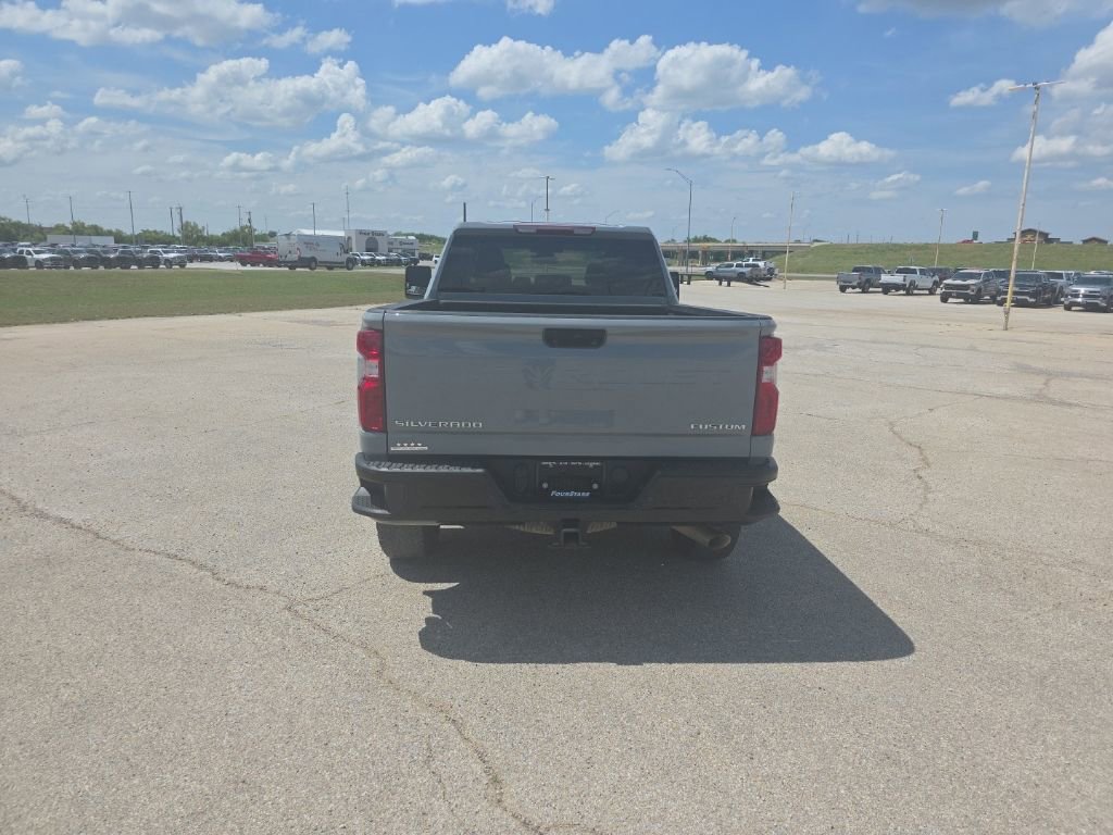 Used 2024 Chevrolet Silverado 2500 Custom w/ Custom Value Package AWD/4WD image 4