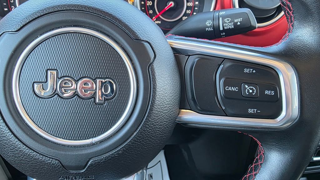 Used 2020 Jeep Gladiator Rubicon w/ Trailer Tow Package image 27