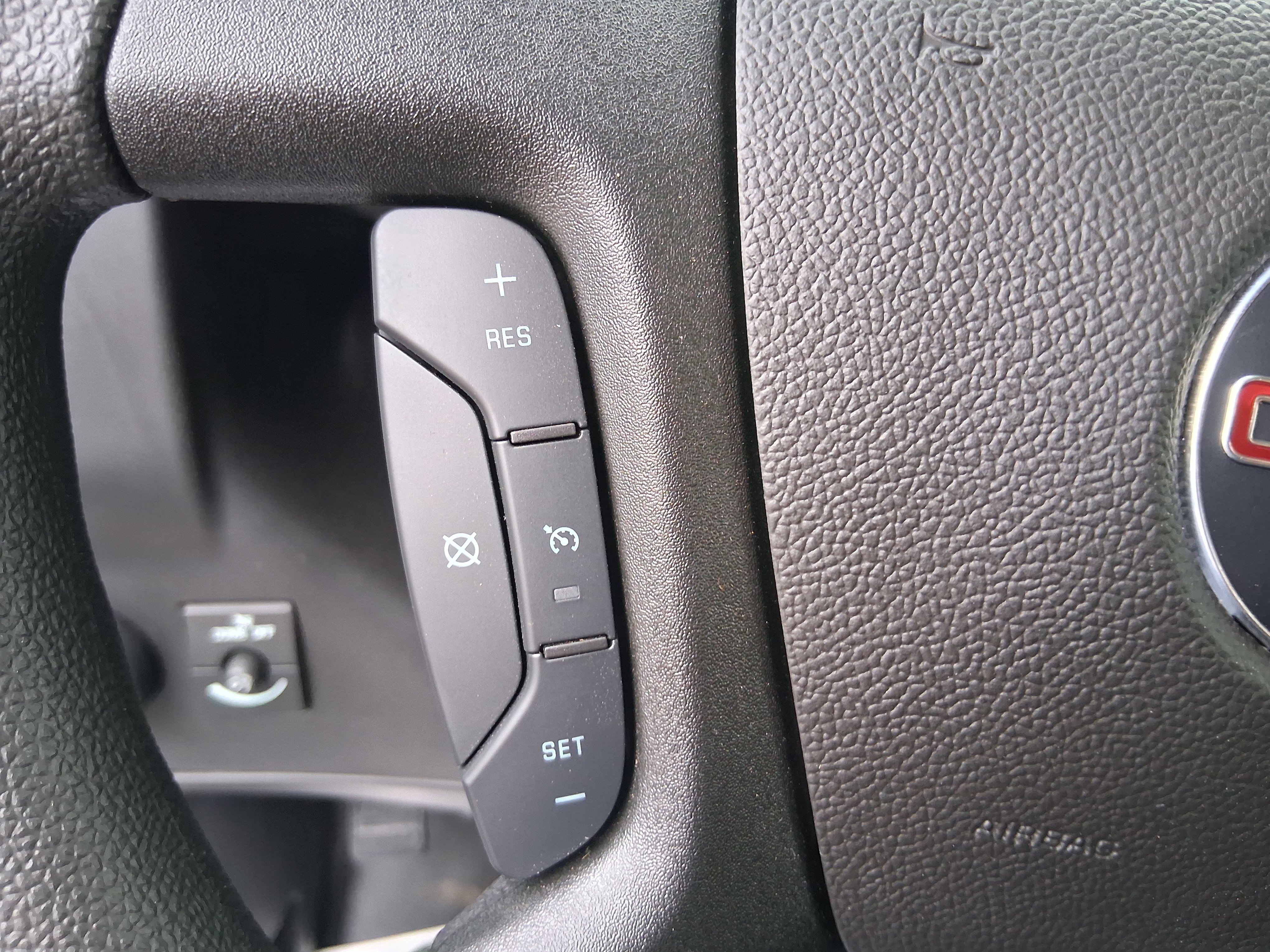 New 2025 GMC Savana 2500 w/ Driver Convenience Package image 22