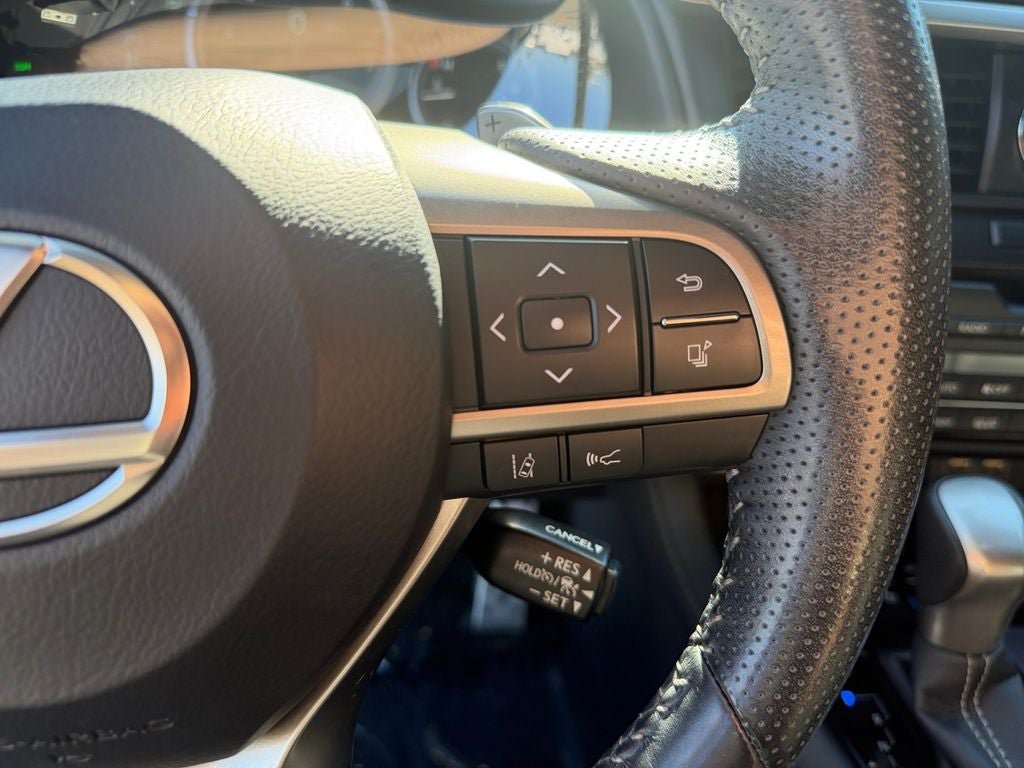 Used 2022 Lexus RX 350 F Sport w/ Cold Area Package (CT) AWD/4WD image 16