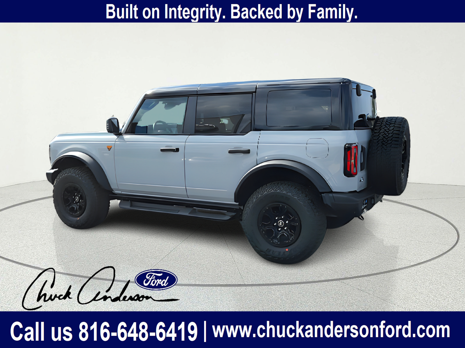 New 2026 Ford Bronco Badlands w/ Sasquatch Package AWD/4WD image 5