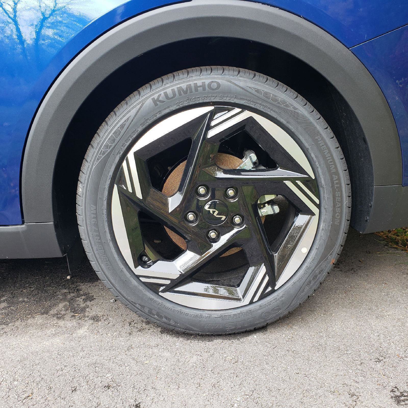 New 2025 Kia K4 EX image 3