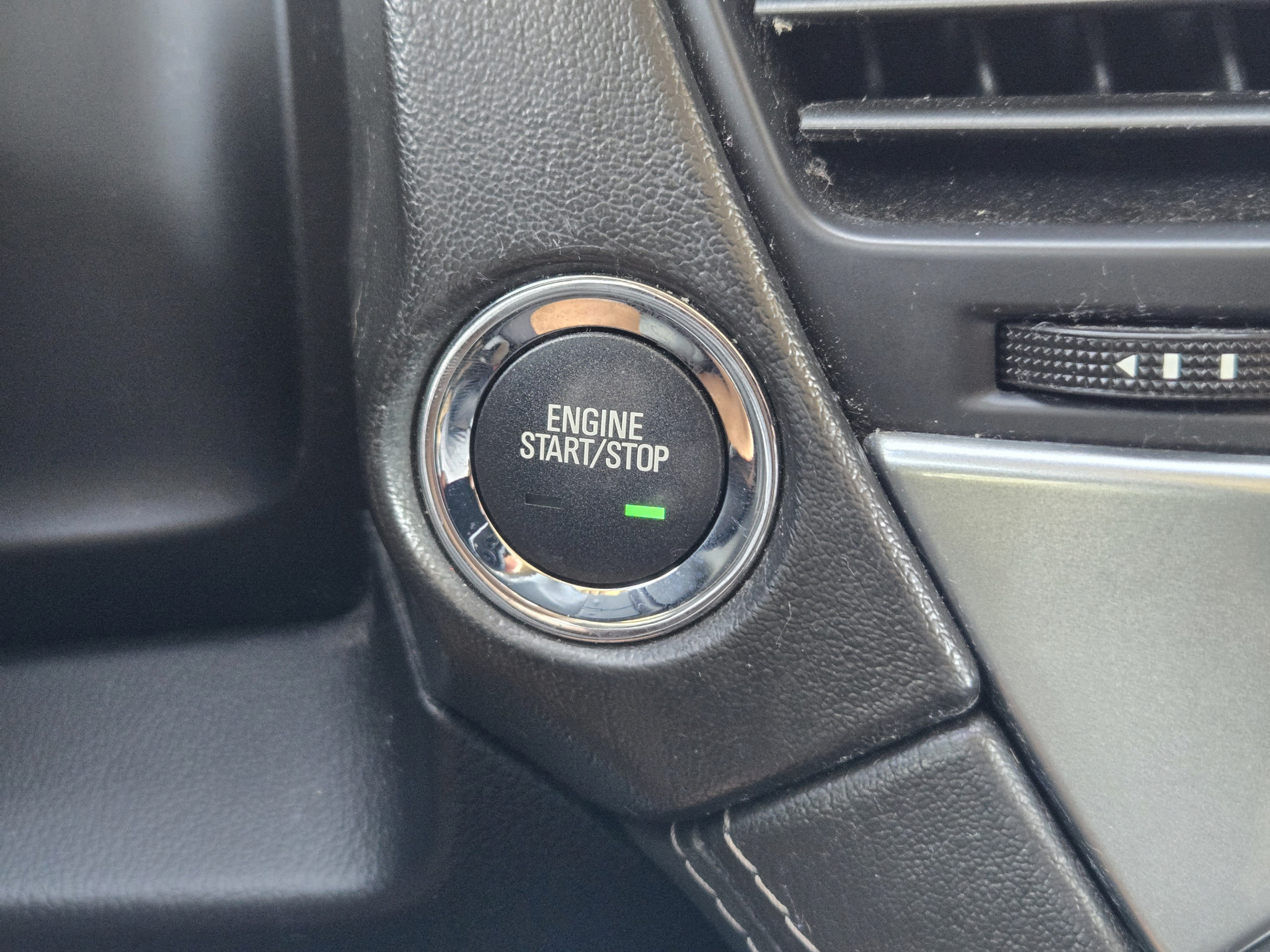 Used 2016 Chevrolet Suburban LTZ AWD/4WD image 17