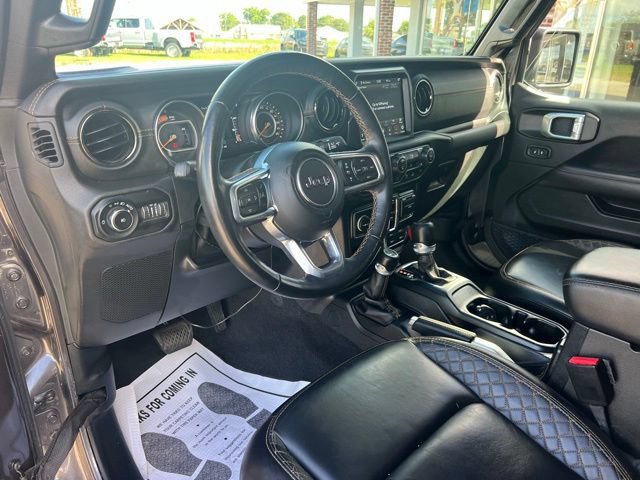 Used 2021 Jeep Wrangler Unlimited Sahara AWD/4WD image 13