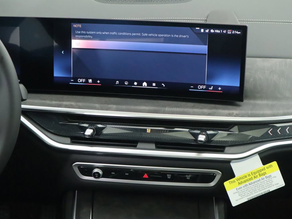 Used 2026 BMW X7 xDrive40i w/ Premium Package image 15