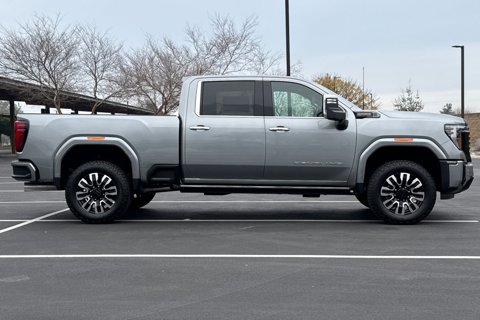 New 2026 GMC Sierra 2500 Denali Ultimate image 3