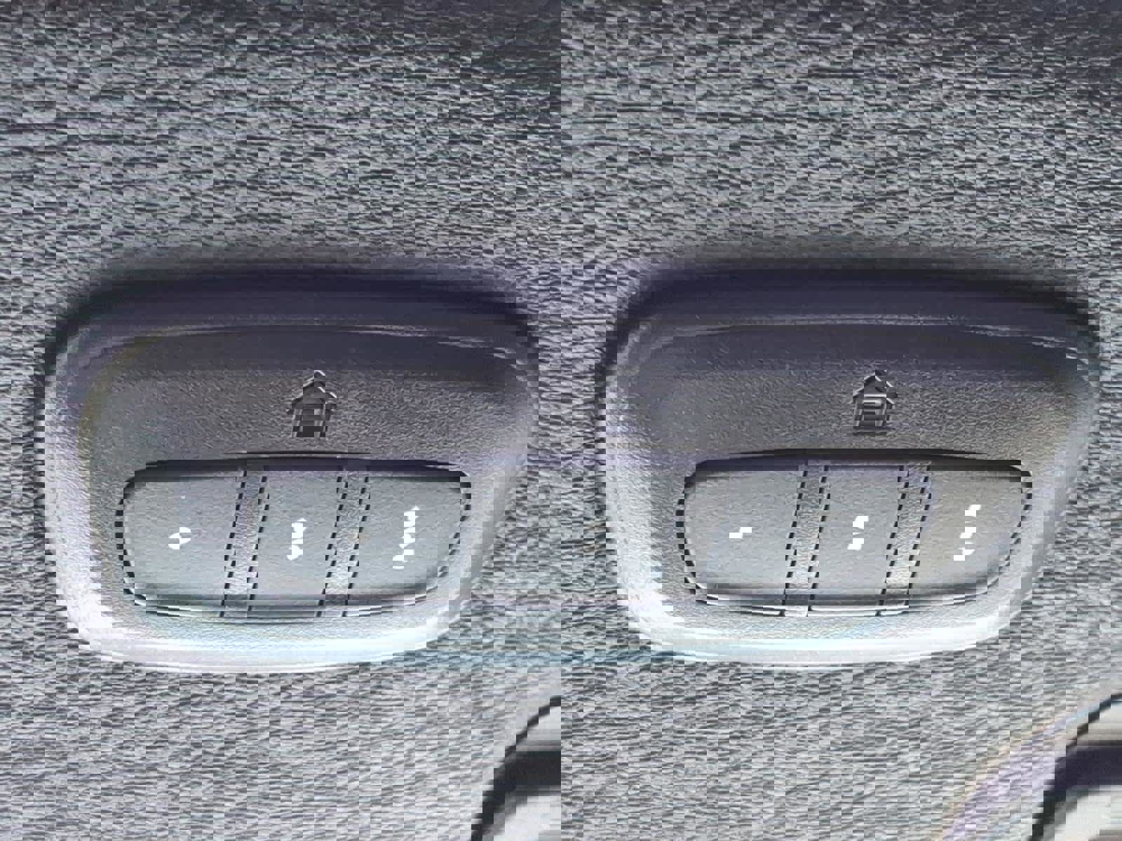 Used 2024 Jeep Wrangler Willys image 10