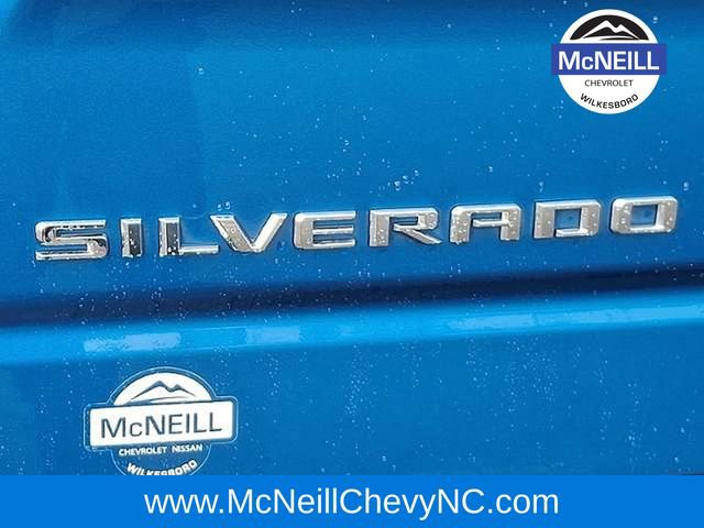 Used 2023 Chevrolet Silverado 1500 ZR2 image 31