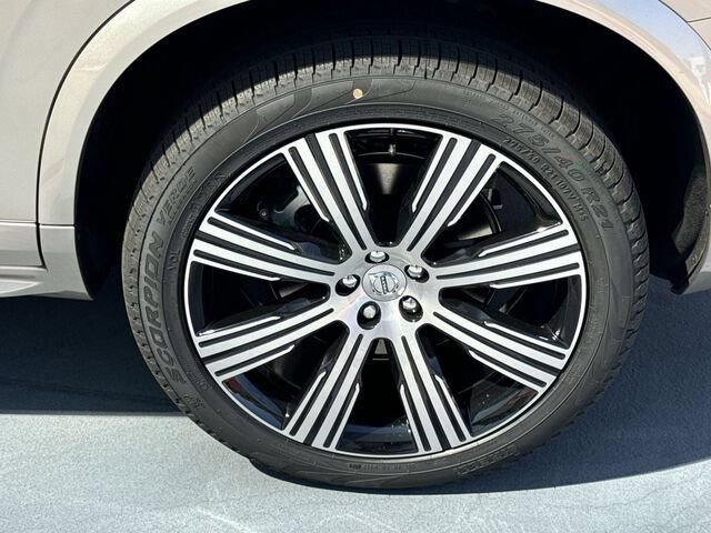 New 2024 Volvo XC90 T8 Ultimate w/ Protection Package Premier AWD/4WD image 5