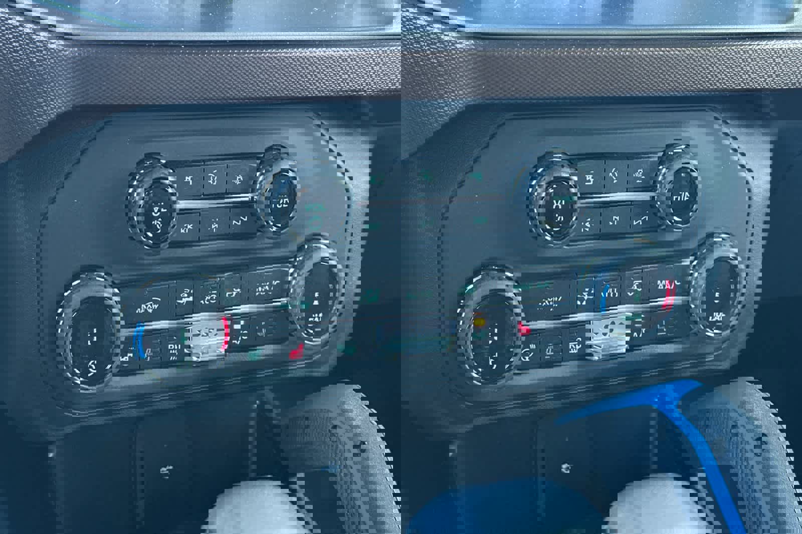 Used 2022 Ford Bronco Outer Banks image 22