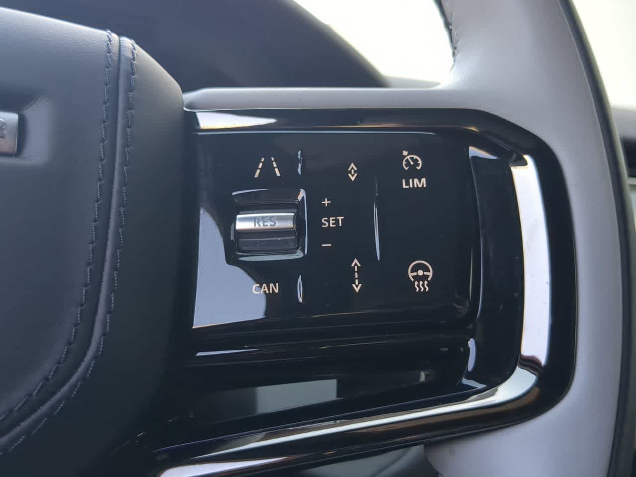 Certified 2026 Land Rover Range Rover Velar S AWD/4WD image 26