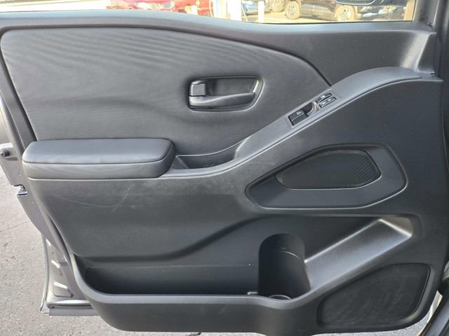 Used 2022 Nissan Frontier S image 29