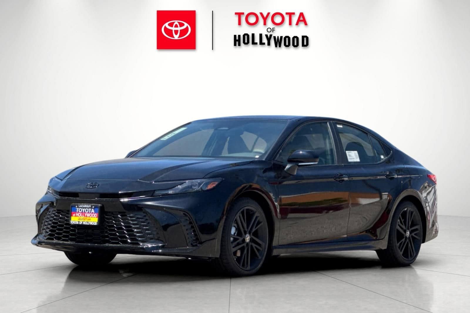 New 2026 Toyota Camry Hybrid FWD image 7