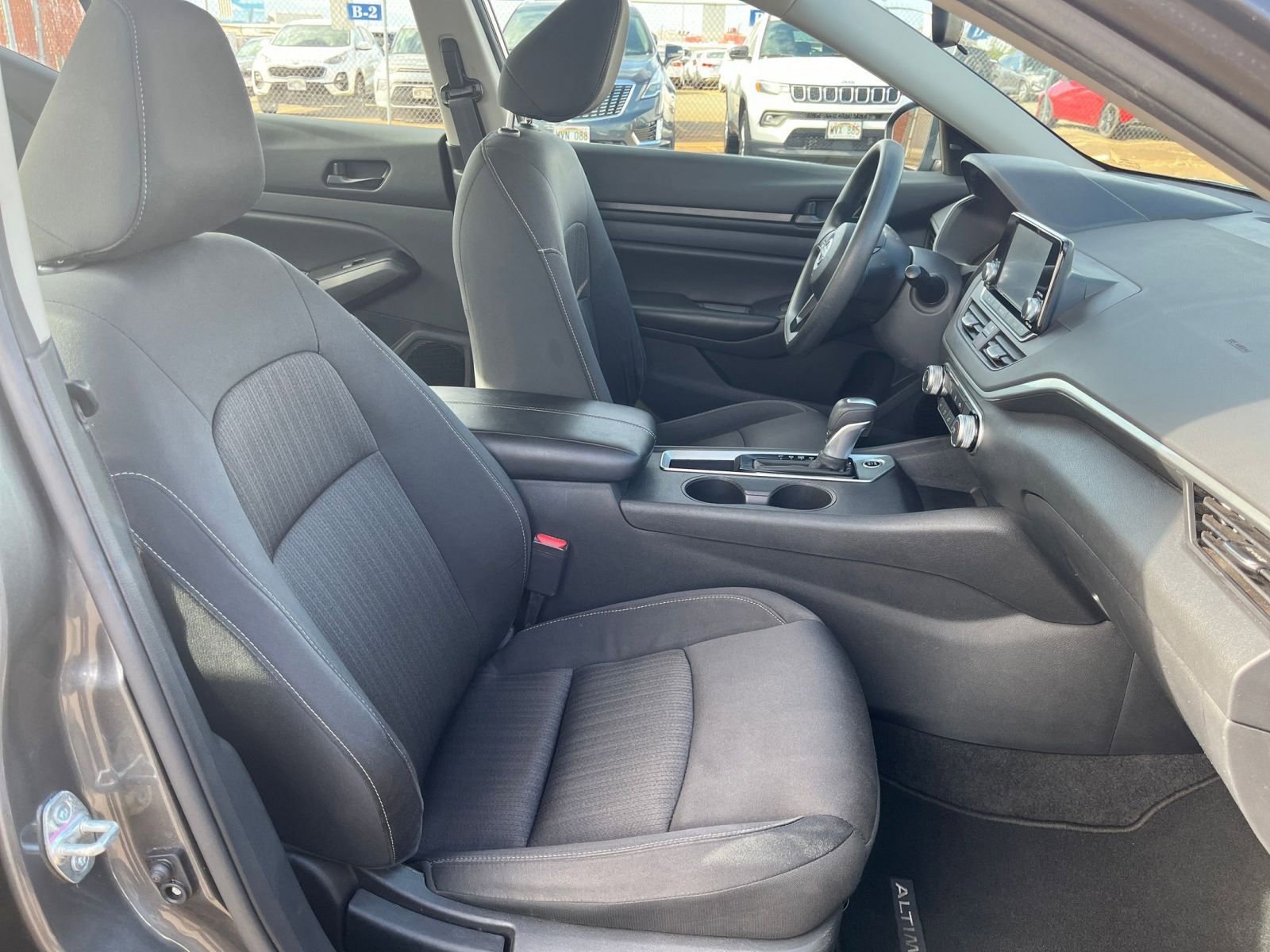 Used 2023 Nissan Altima 2.5 S image 34