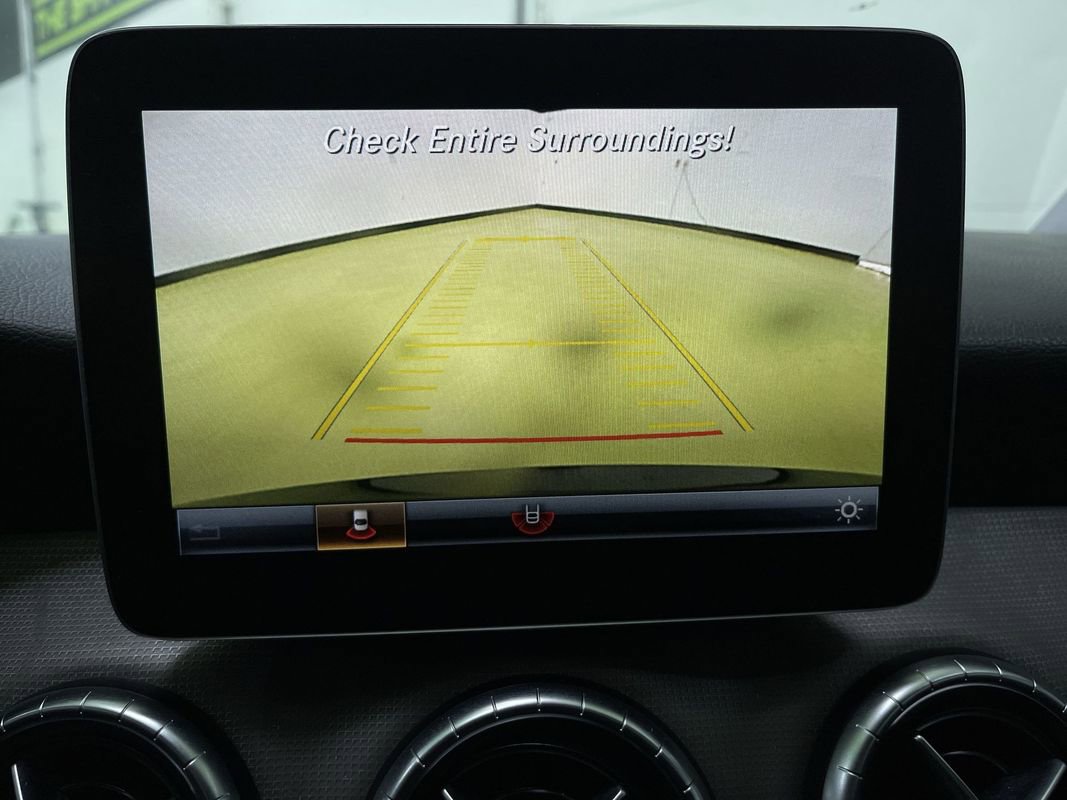 Used 2018 Mercedes-Benz CLA 250 image 21