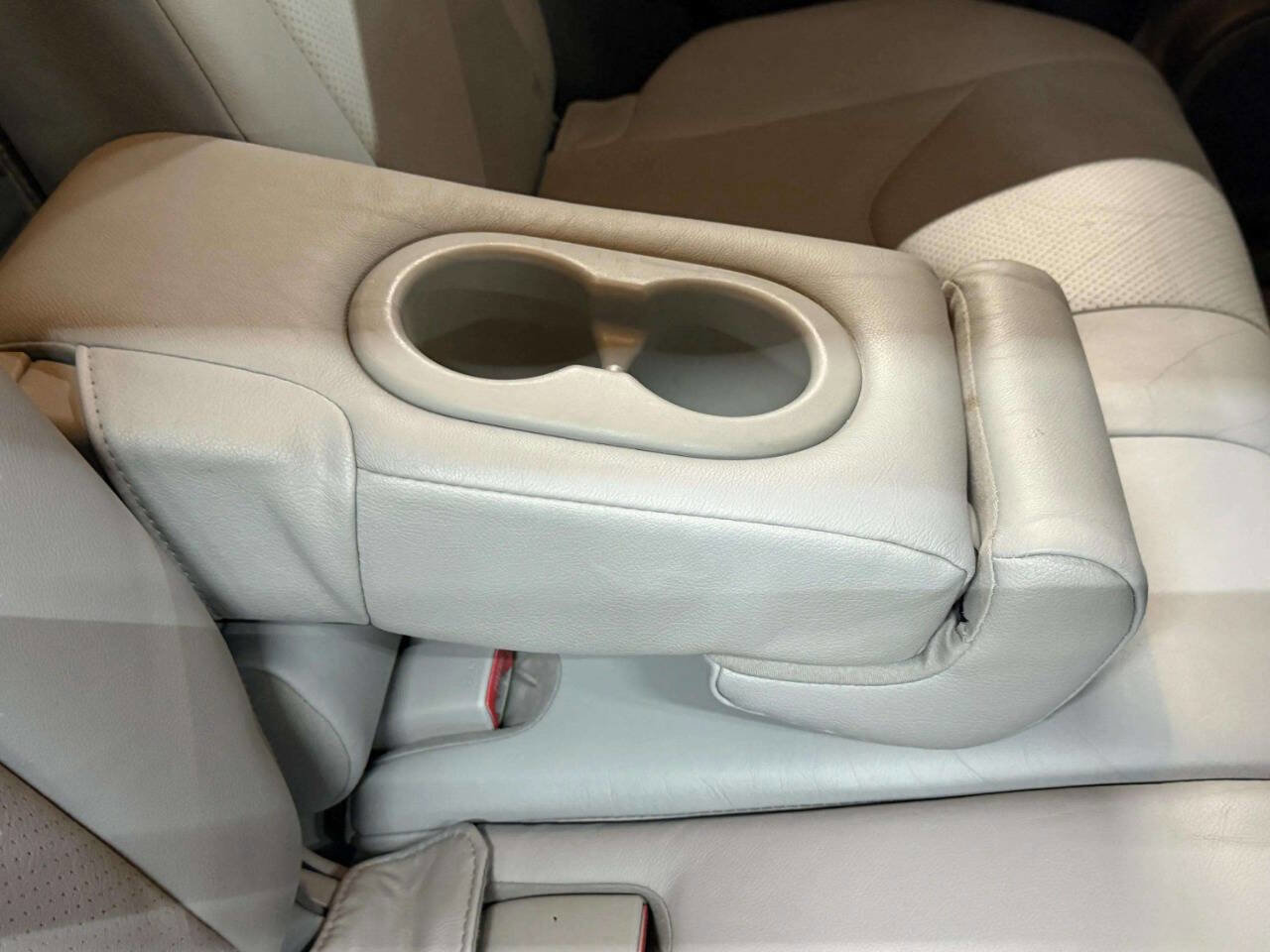 Used 2012 Toyota RAV4 Limited w/ Premium Plus Value Pkg image 26