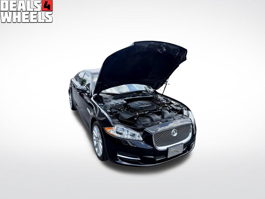 Used 2012 Jaguar XJ RWD image 4